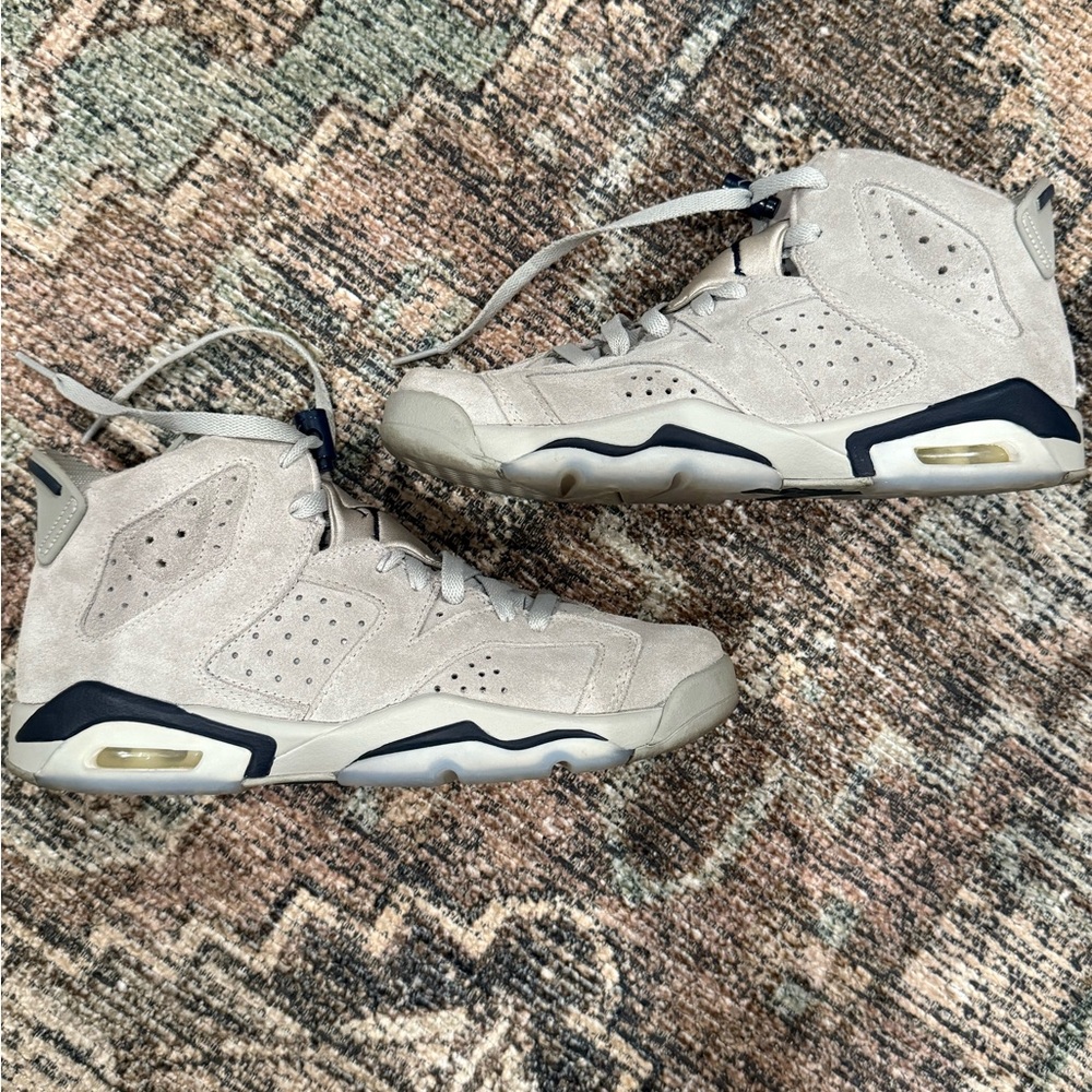 Jordan 6 Georgetown Sneakers 6.5 Y, 8 women’s, 39 EU